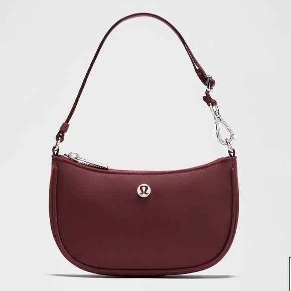 lululemon athletica Handbags - Lululemon Athletica Deep Red Shoulder Bag